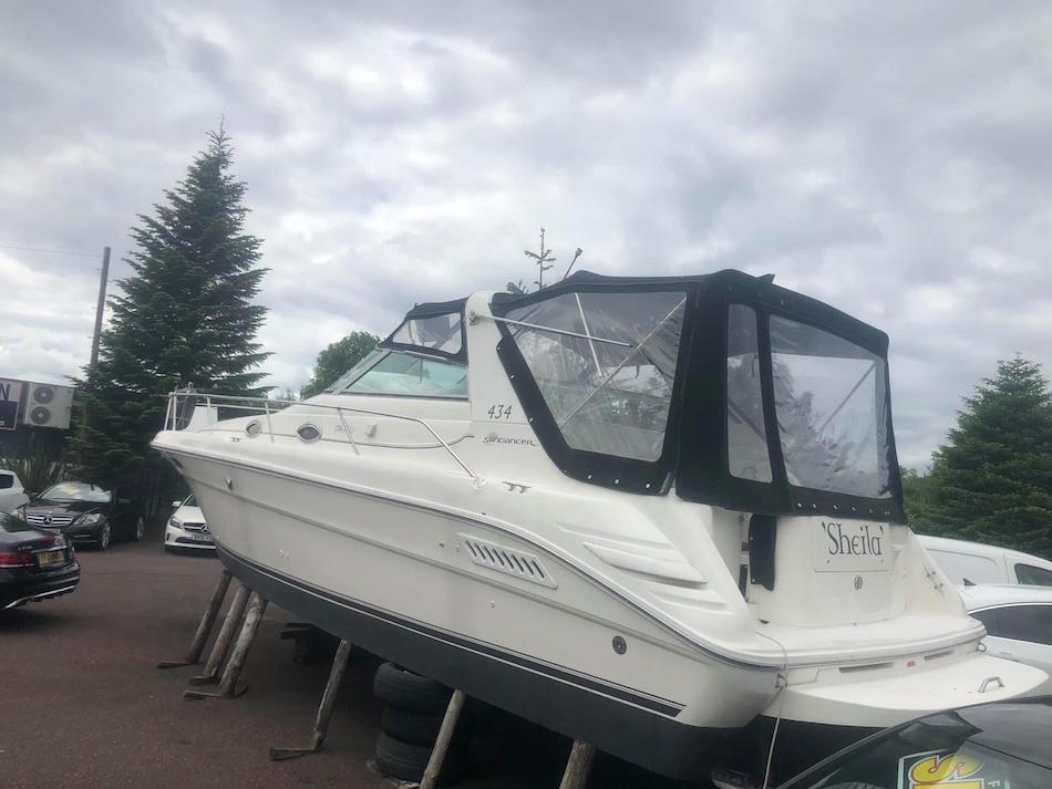Sold Sea Ray 330 Sundancer sold